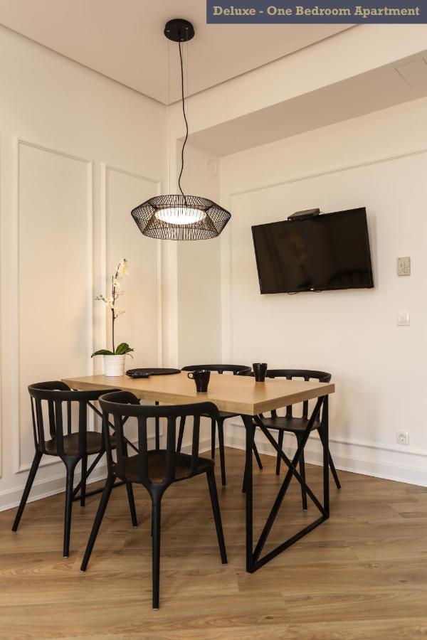 Moment Boutique Apartments Belgrado Esterno foto