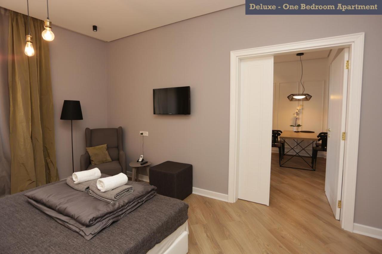 Moment Boutique Apartments Belgrado Esterno foto