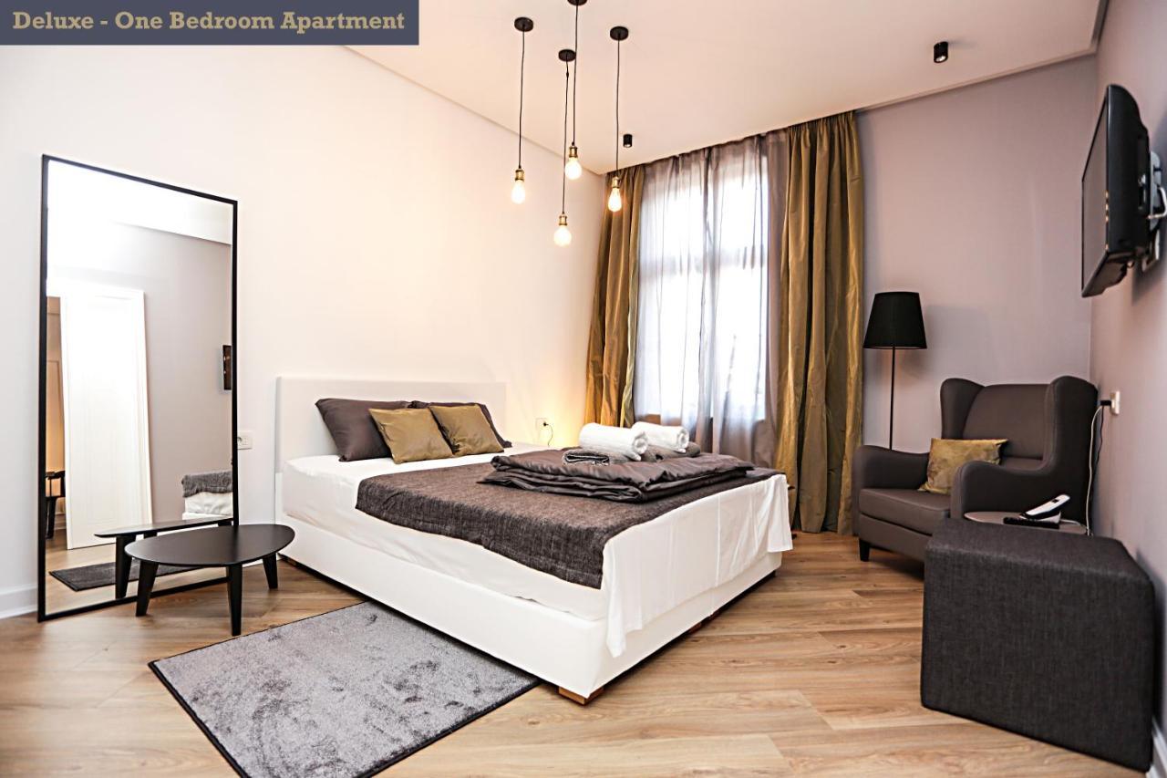 Moment Boutique Apartments Belgrado Esterno foto