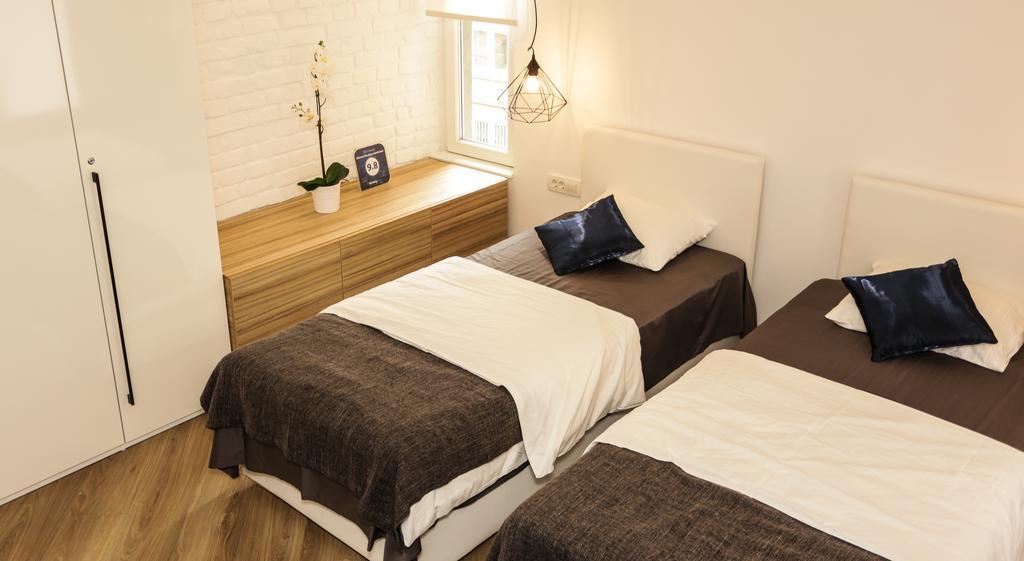 Moment Boutique Apartments Belgrado Esterno foto